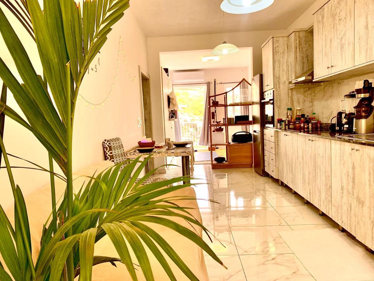 Private Bedroom With Balcony In A Shared Apartment At The Bay Of Xlendi Zewnętrze zdjęcie